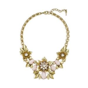 Chloe + Isabel Gardenia Convertible Statement Necklace